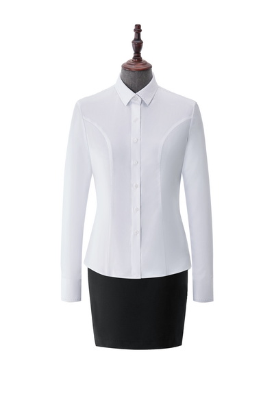 如何使女式襯衫更新穎，更醒目